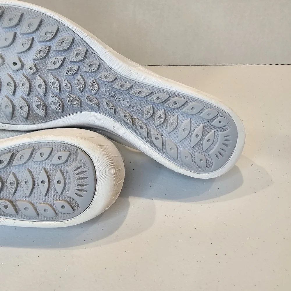 Skechers Newbury Shoe Women's Size 11 White